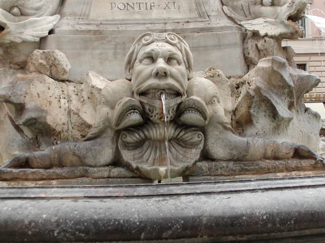 Closeup of Fountain in pict on left